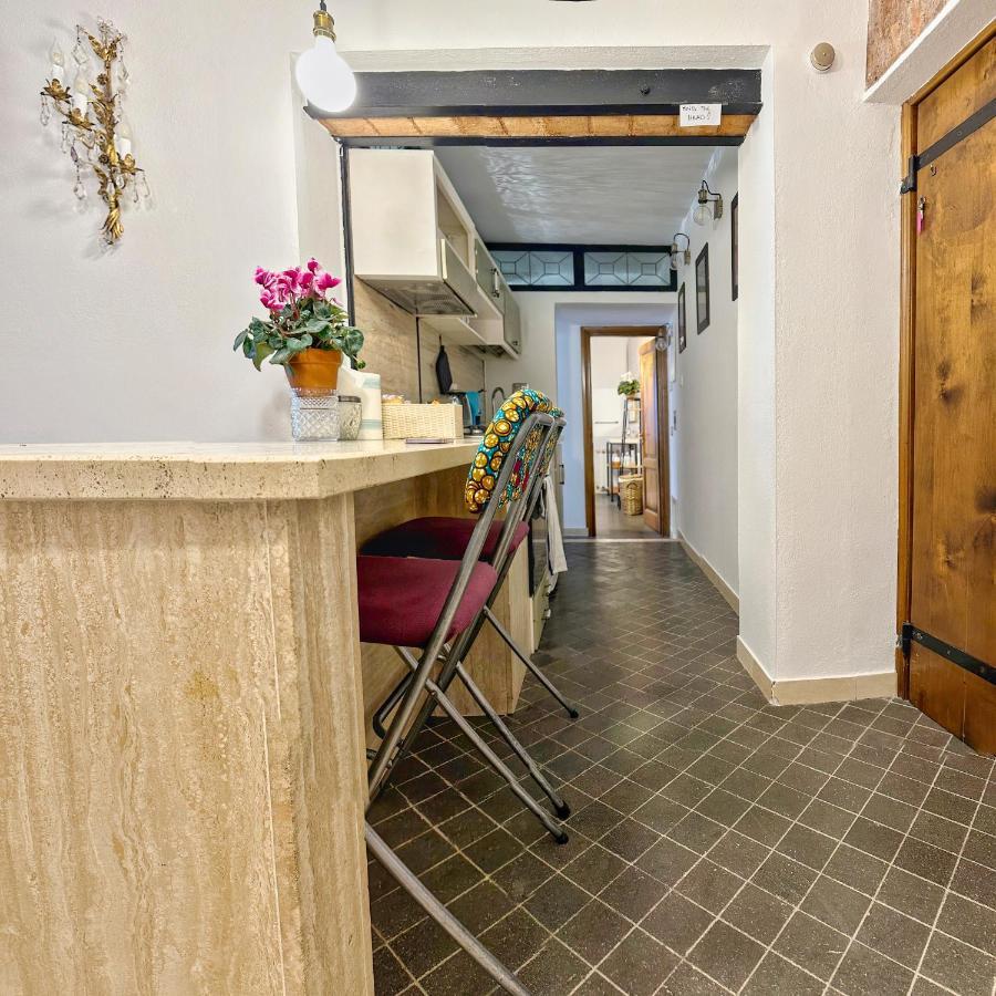 Lovely Apartment In Via Della Scala, Trastevere Рим Экстерьер фото