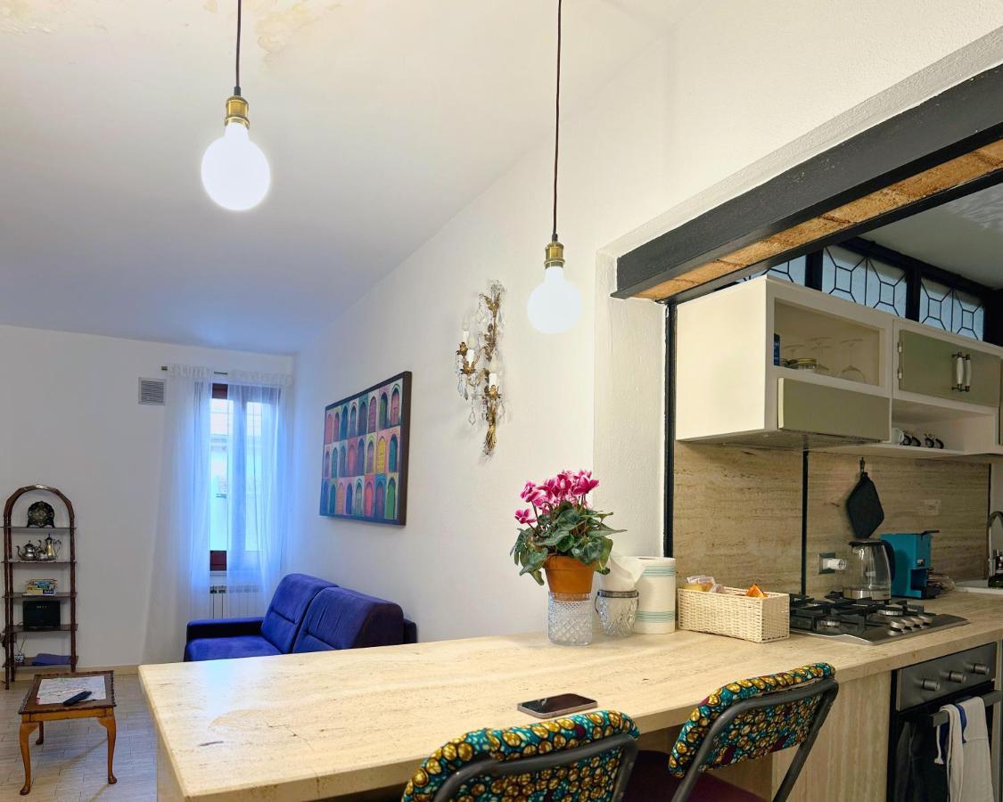 Lovely Apartment In Via Della Scala, Trastevere Рим Экстерьер фото